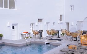 Nomikos Villas